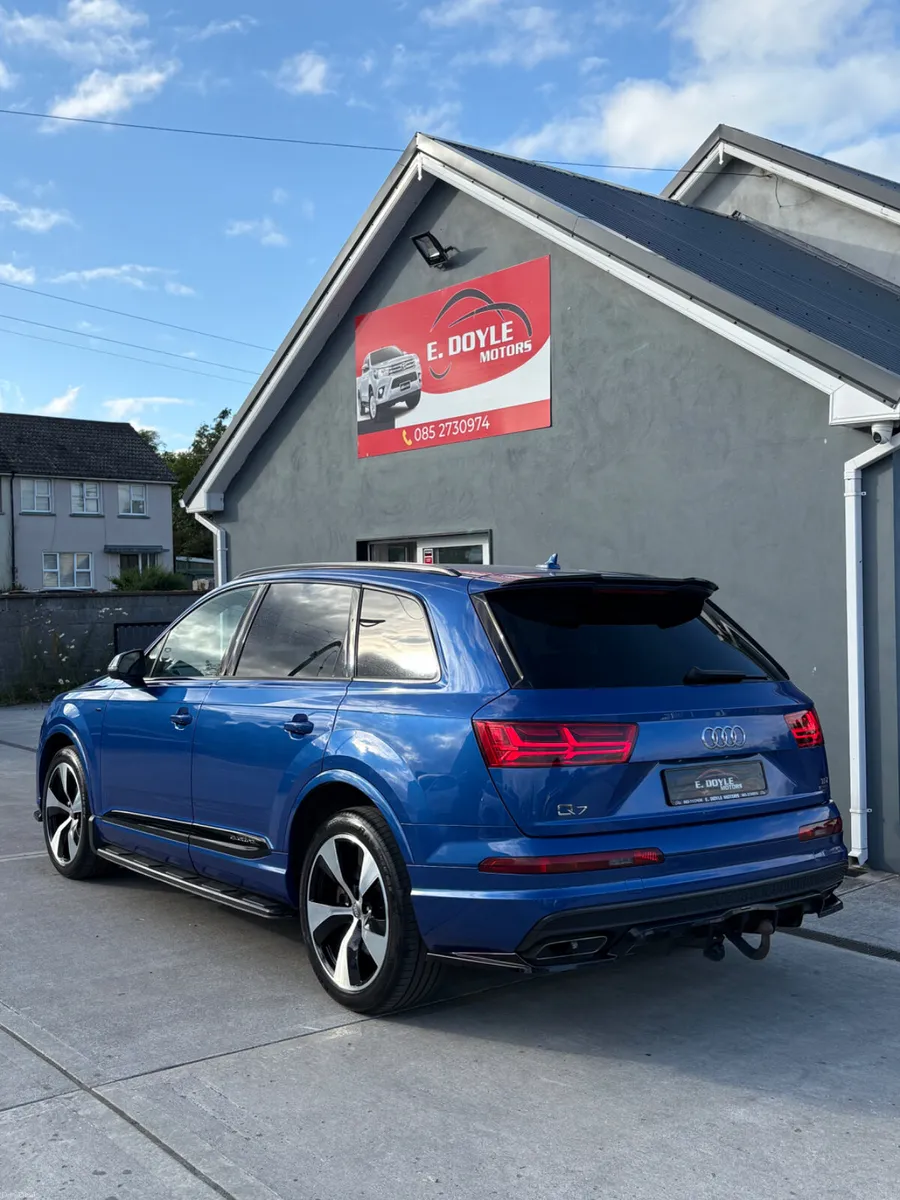 2017 Audi Q7 SLine Quattro 7 seater - Image 5