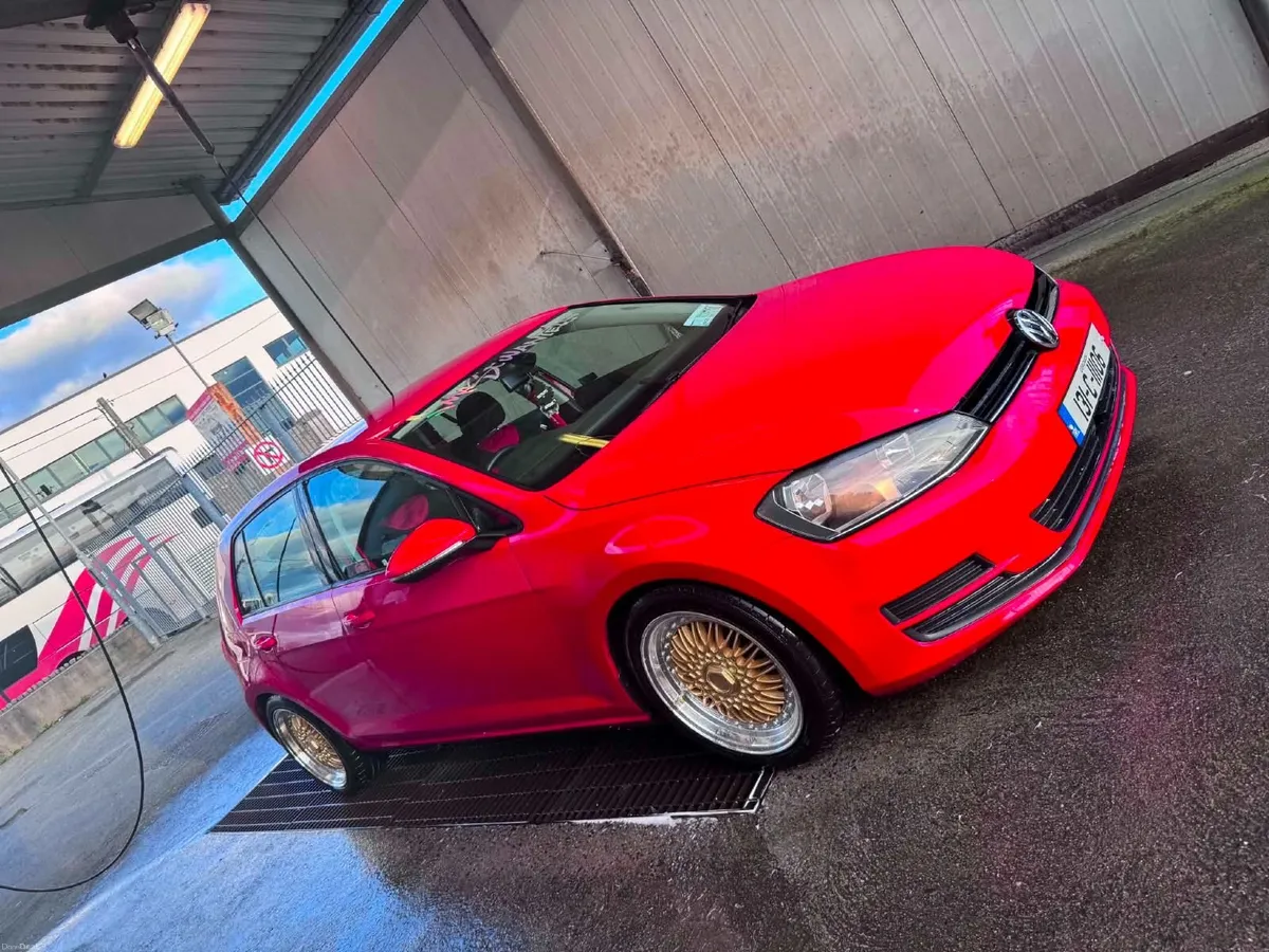 Volkswagen Golf 1.4 TSI 2013 LOW MILEAGE - Image 1