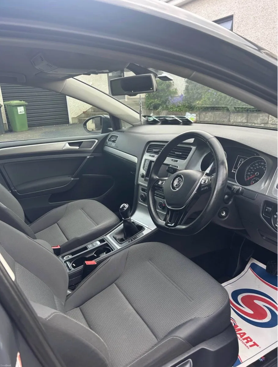 2017 VW Golf 1.6 TDI - Image 4