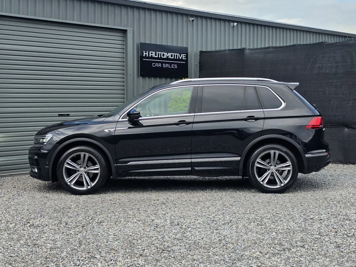 2018 Volkswagen Tiguan R-LINE 1.4 TSI 150bhp - Image 3