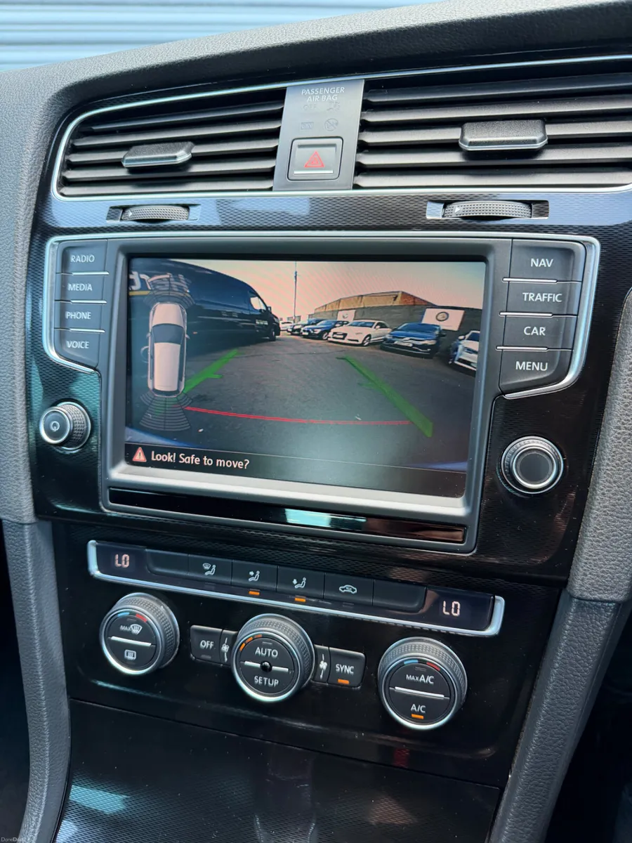 Volkswagen Golf GTI DSG - Image 6