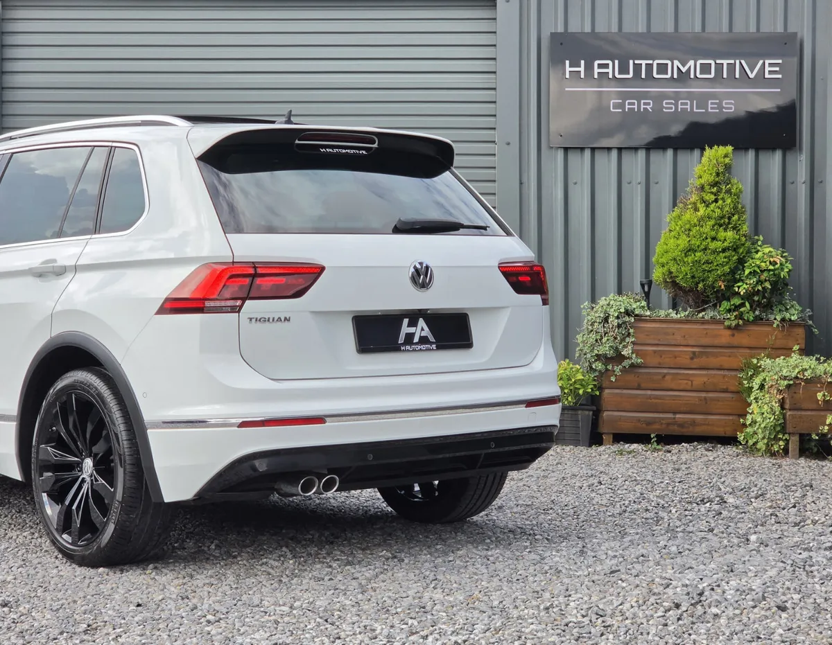 2019 Volkswagen Tiguan R LINE 1.5 TSI 150BHP - Image 6