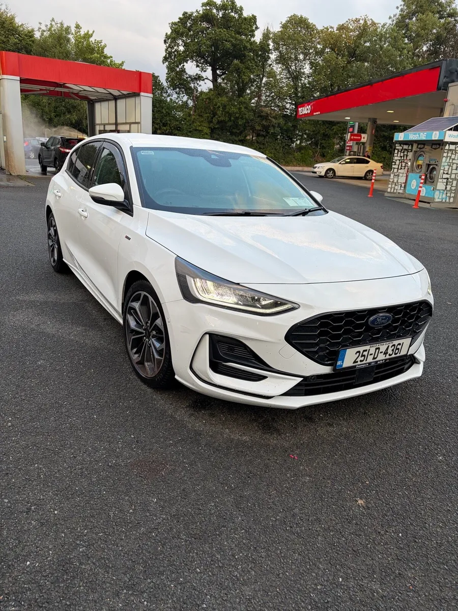 2025 Ford Focus ST-Line 1.5 Automatic - Image 2
