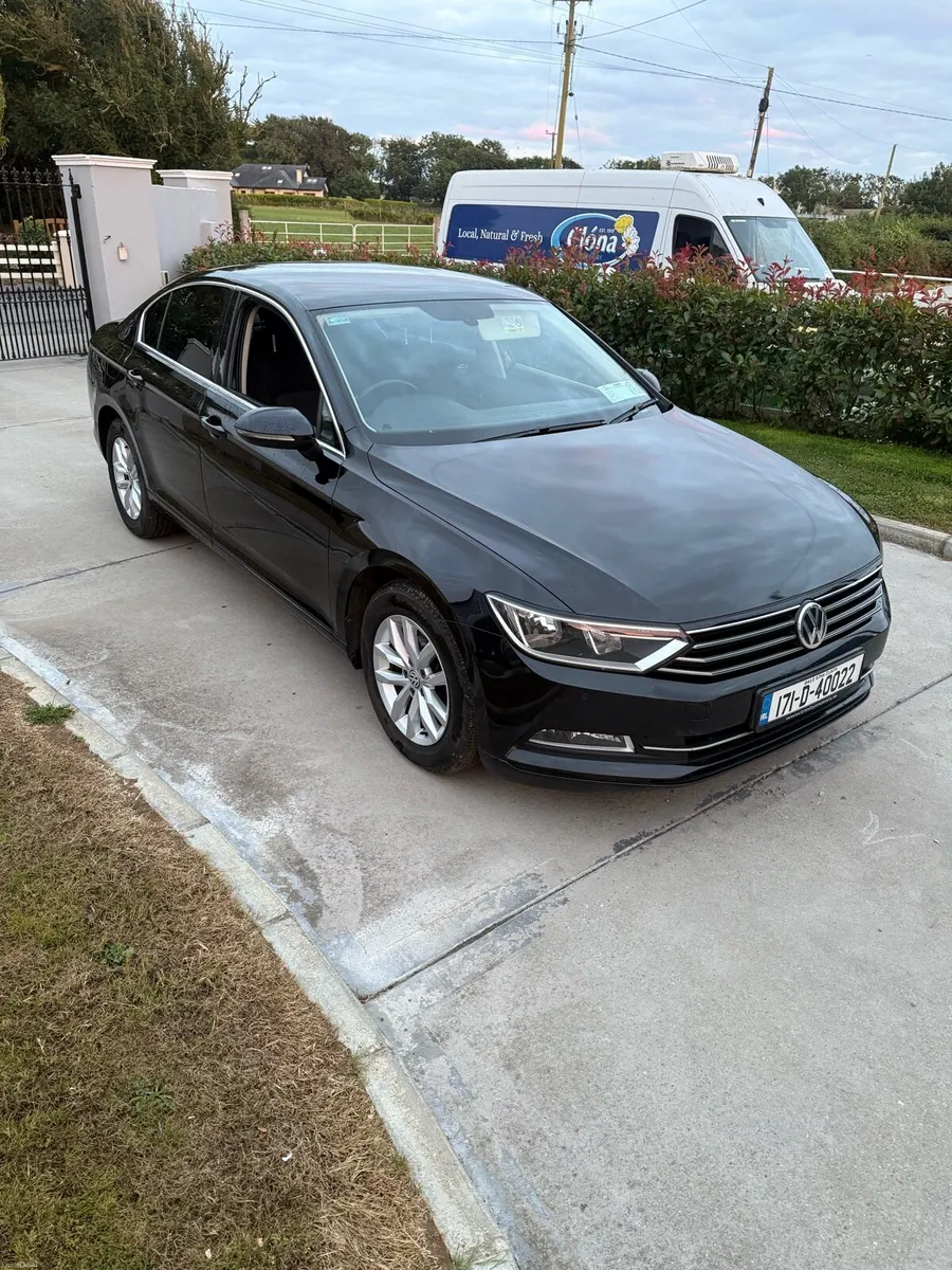 2017 VW Passat 1.6 tdi comfortline - Image 1