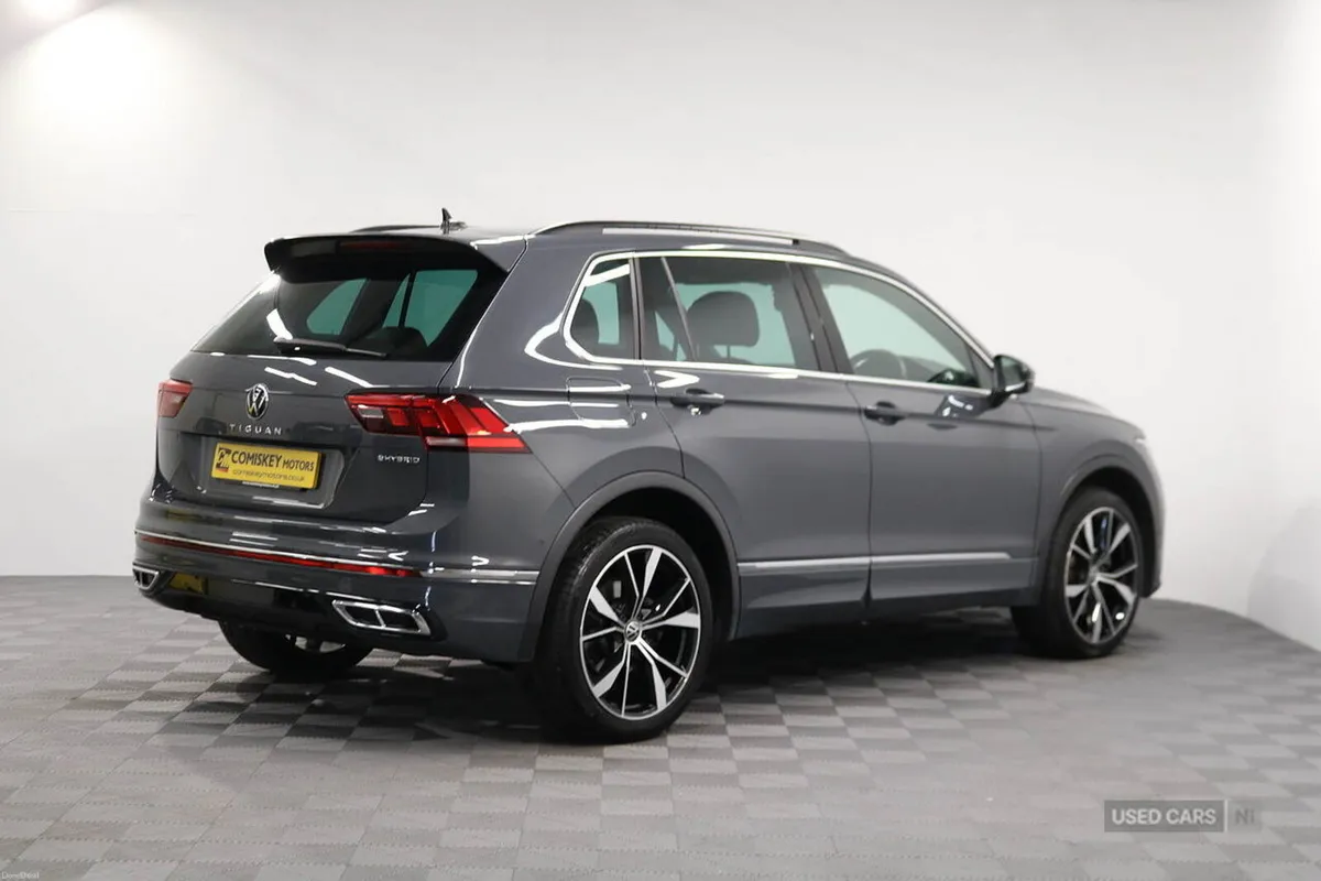 Volkswagen Tiguan TSI R-Line - Image 6