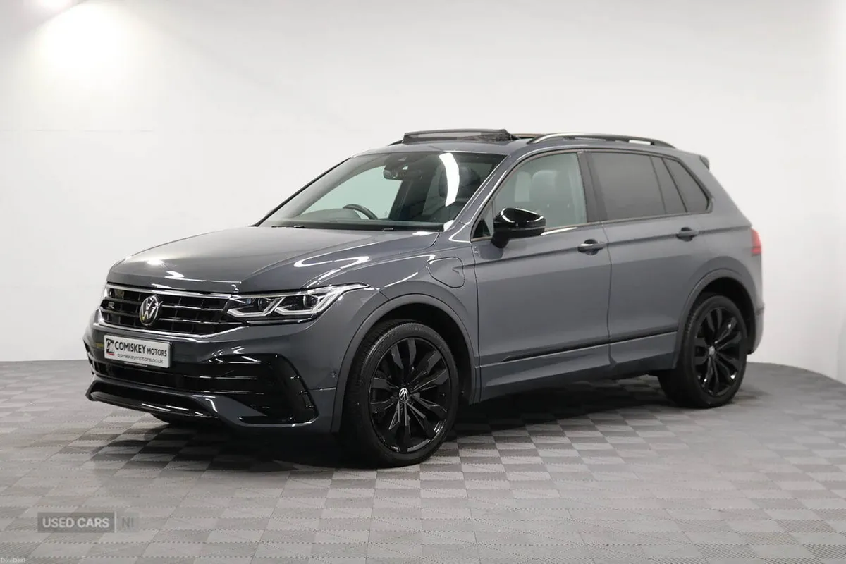 Volkswagen Tiguan TSI Black Edition - Image 3