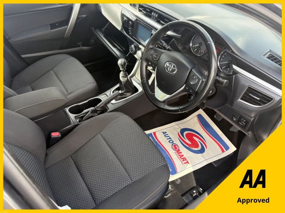 Toyota Corolla 1.4 D-4D Luna 4DR - Image 2