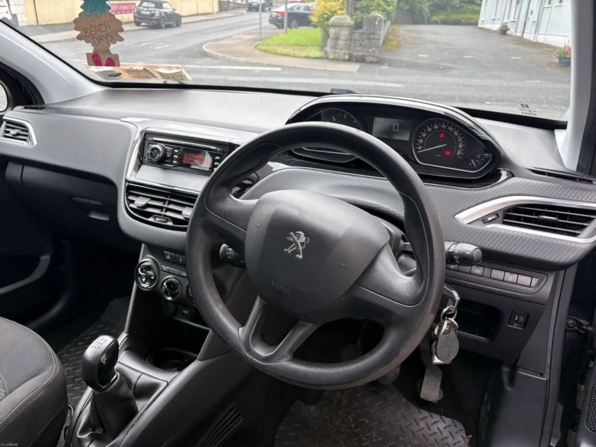 Peugeot 208 1.6 HDI 75 Access - Image 3