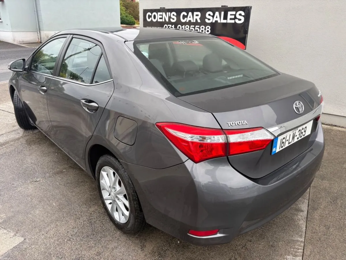 Toyota Corolla 1.4 D-4D Luna 4DR - Image 6