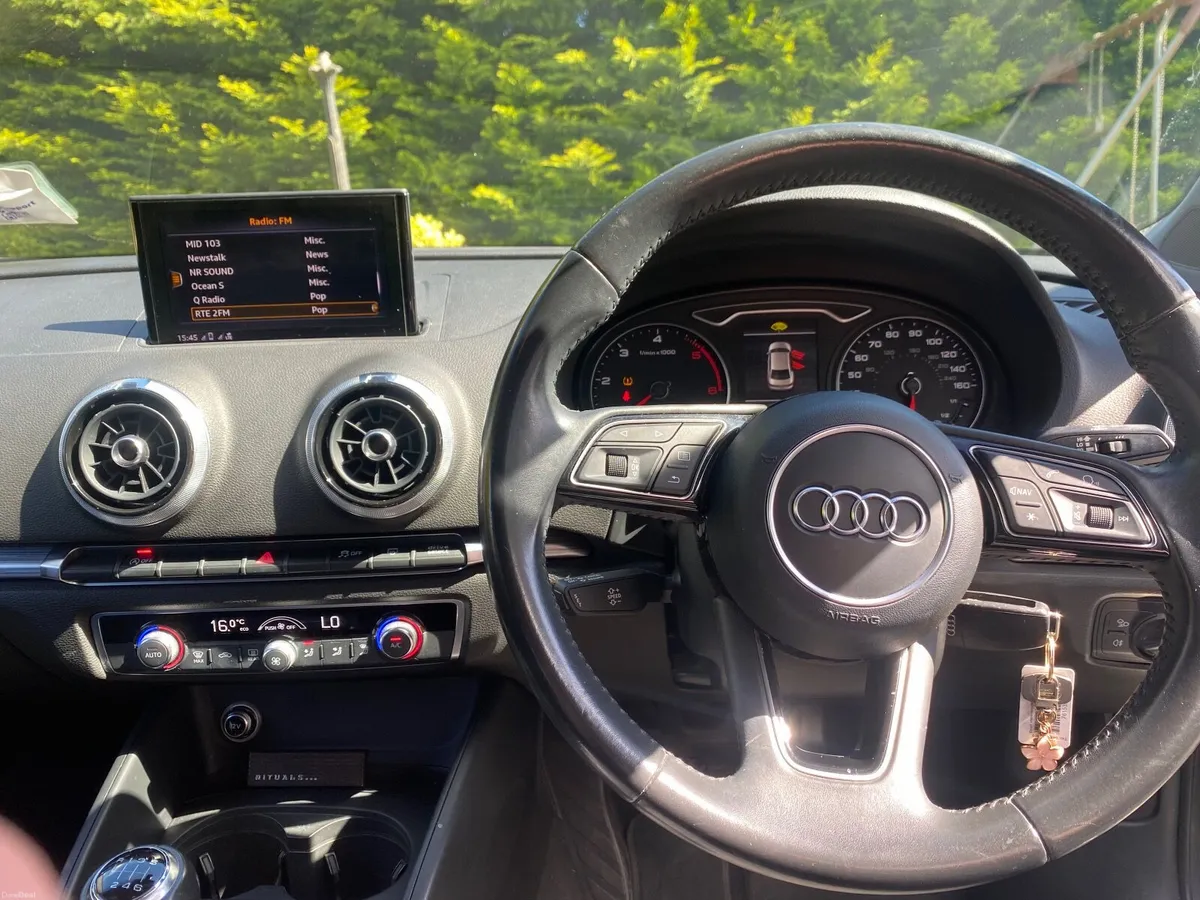 AUDI A3 SPORT TDI 116 - Image 3
