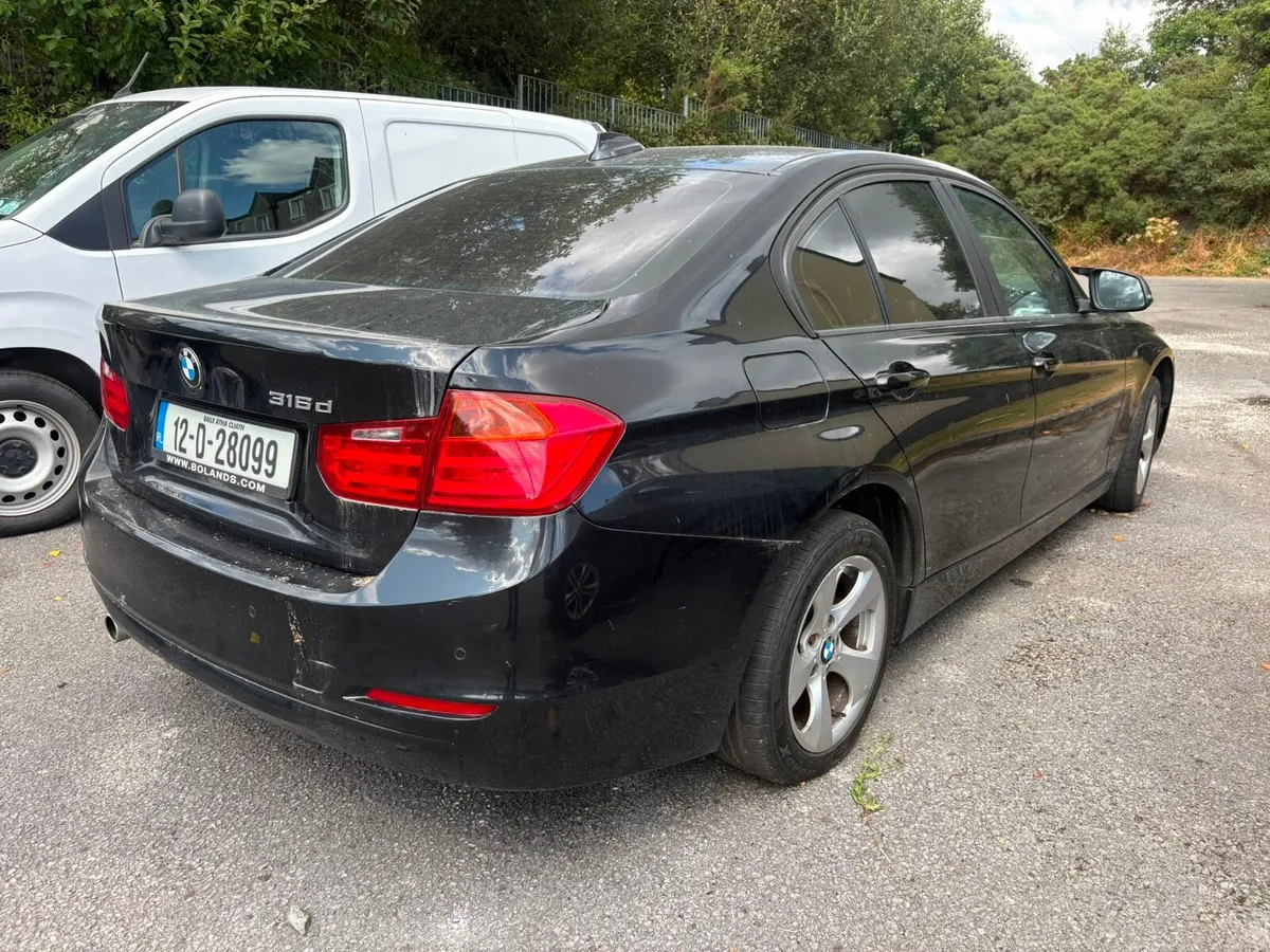 12 BMW 316D F30 FOR PARTS OR REPAIR - Image 3