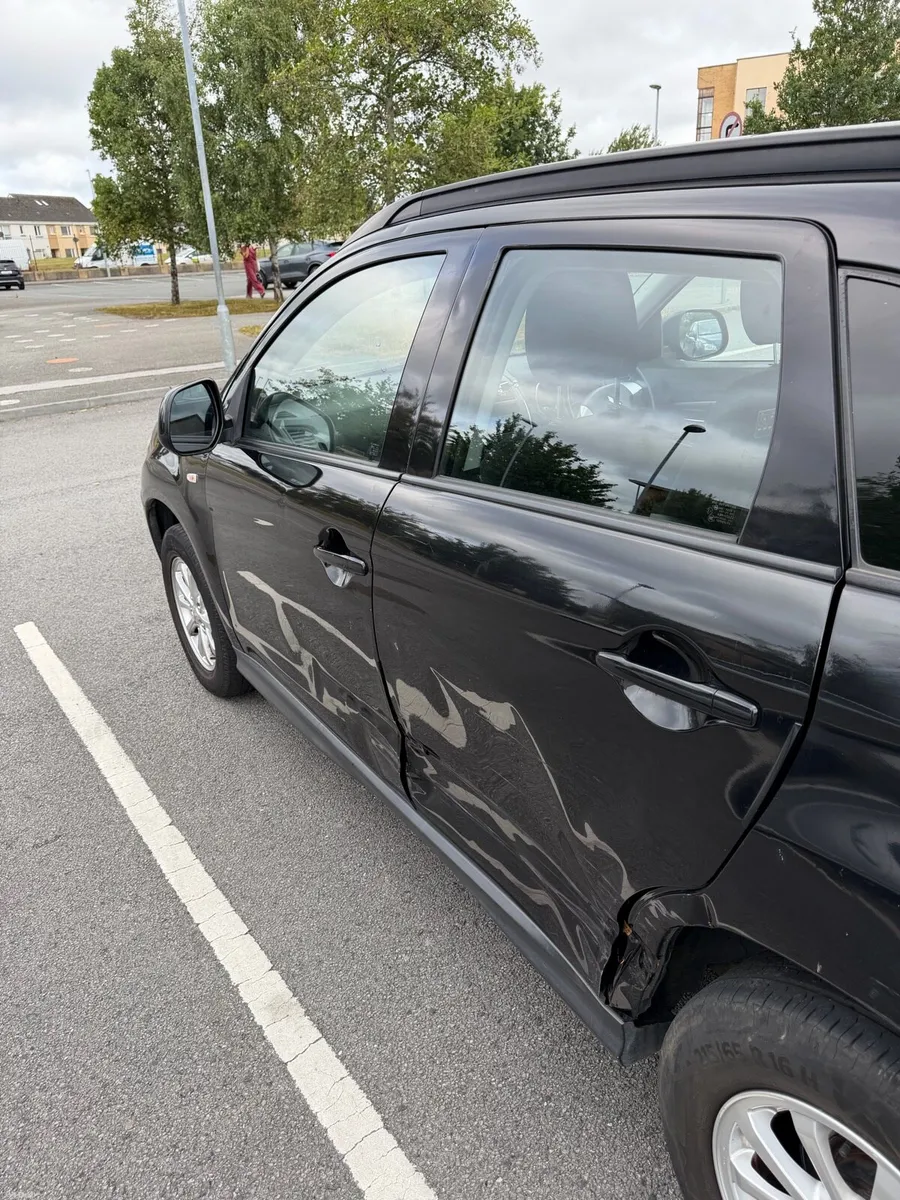 🚗 2011 Mitsubishi ASX 1.6 Petrol – Black 🚗 - Image 6