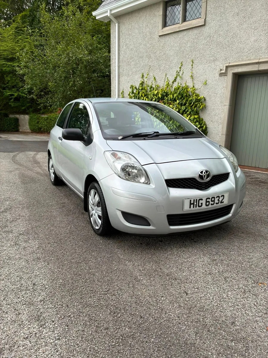 Toyota Yaris 1.0 L - Image 1