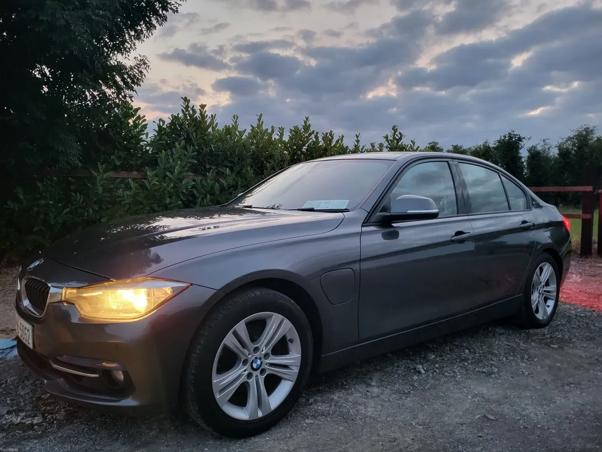 BMW 330E PHEV. SPORT. 2016. €10950 - Image 1