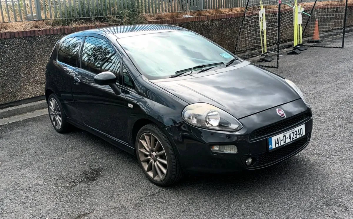 Fiat Punto Sport 2014 - Image 1