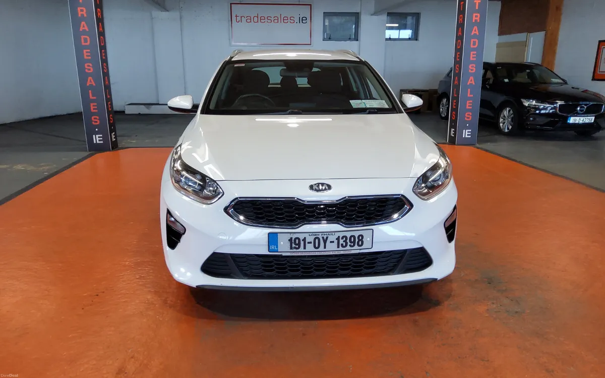 Kia Ceed 2019 - Image 2