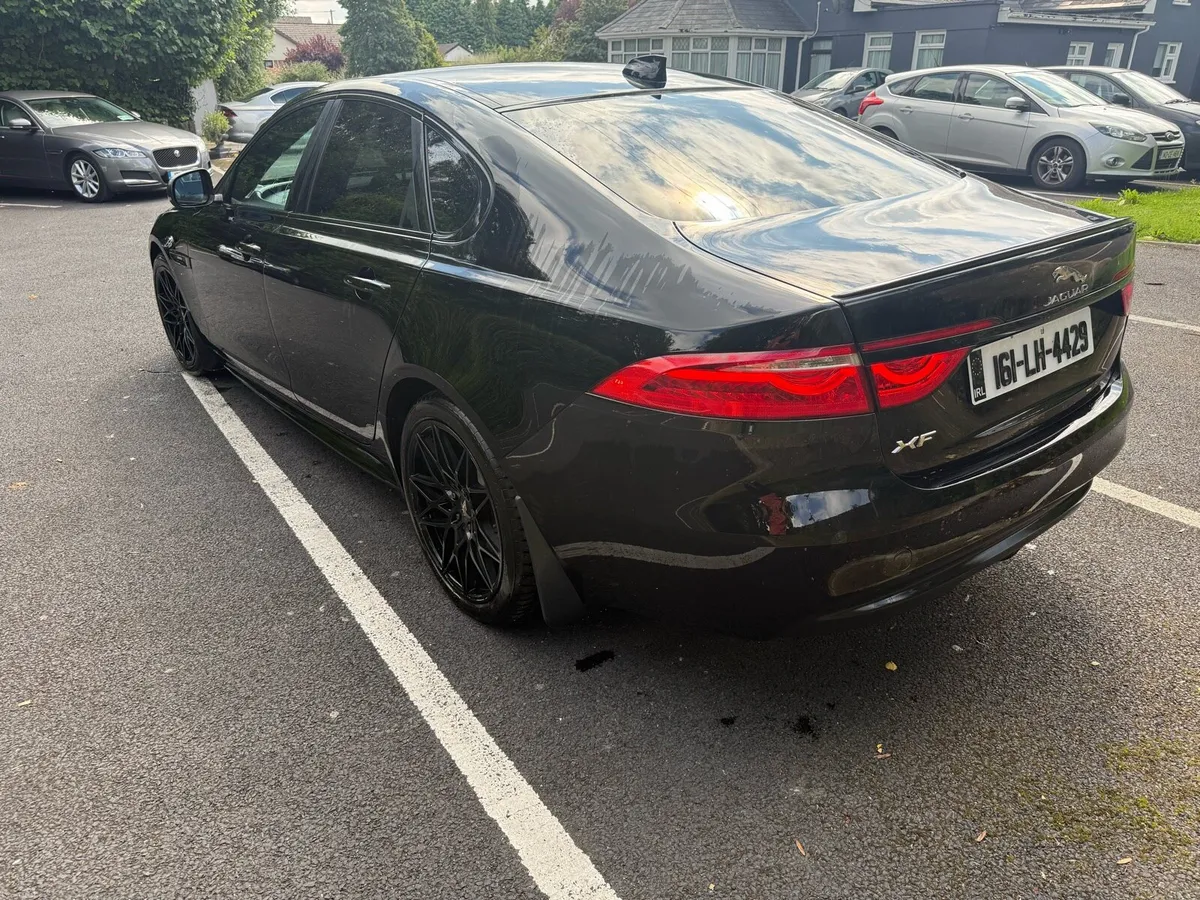 Jaguar XF R Sport 2.0L Diesel - 163bhp - Image 5