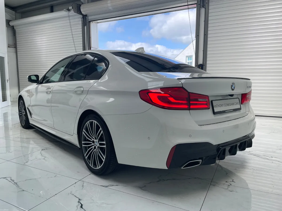 2019 BMW 520D (523d) M-SPORT - Image 5