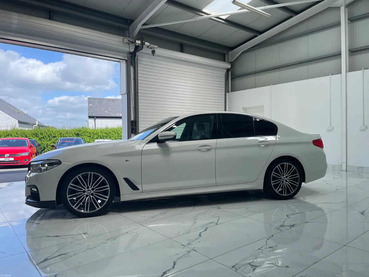 2019 BMW 520D (523d) M-SPORT - Image 6
