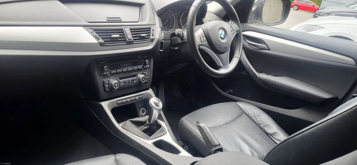 BMW X1 2011 - Image 5