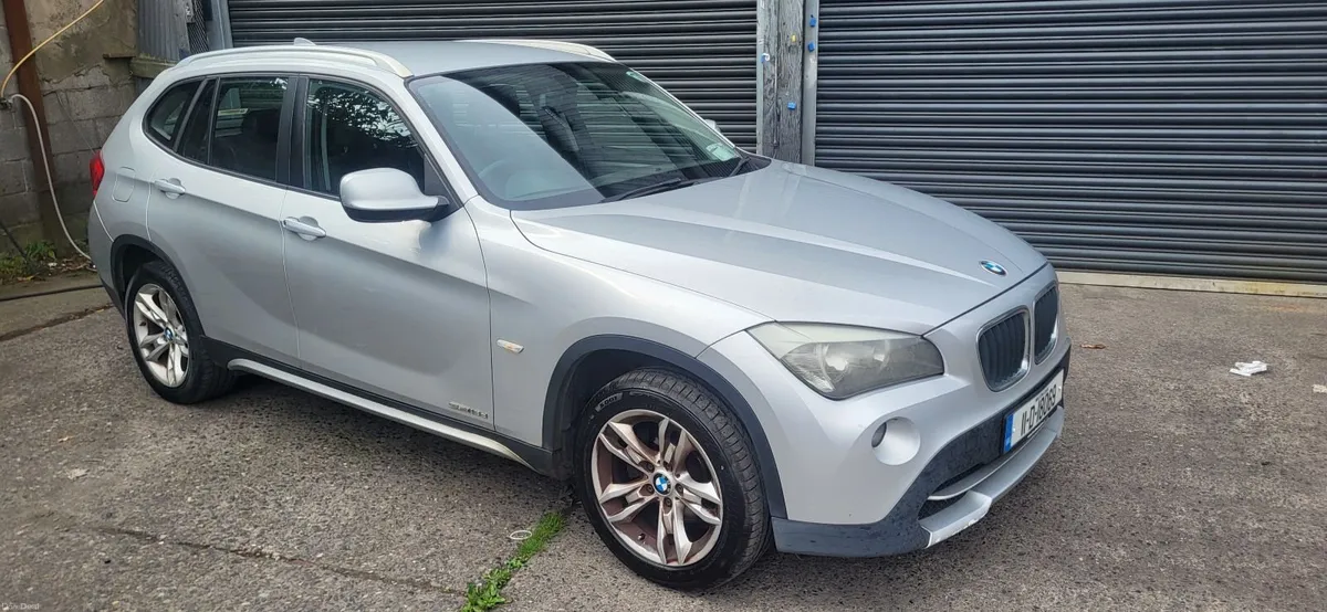 BMW X1 2011 - Image 1