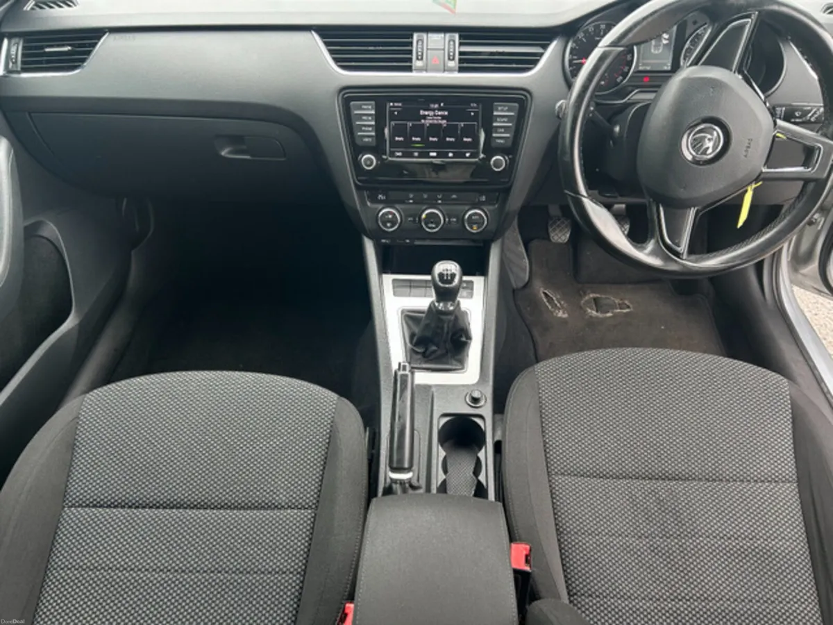 Skoda Octavia 2016 - Image 5