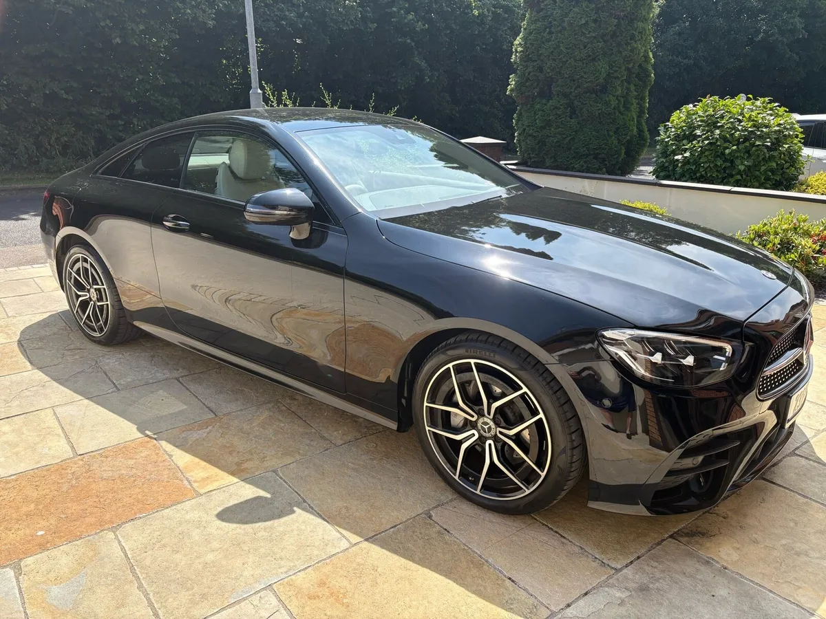 Mercedes E220D Coupe - Image 2