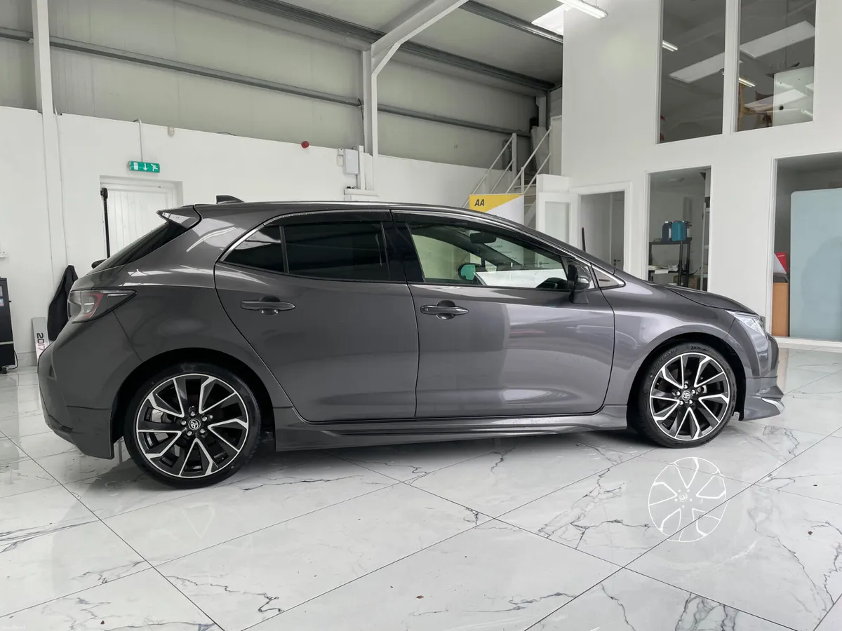 2021 Toyota Corolla Sport - Image 2