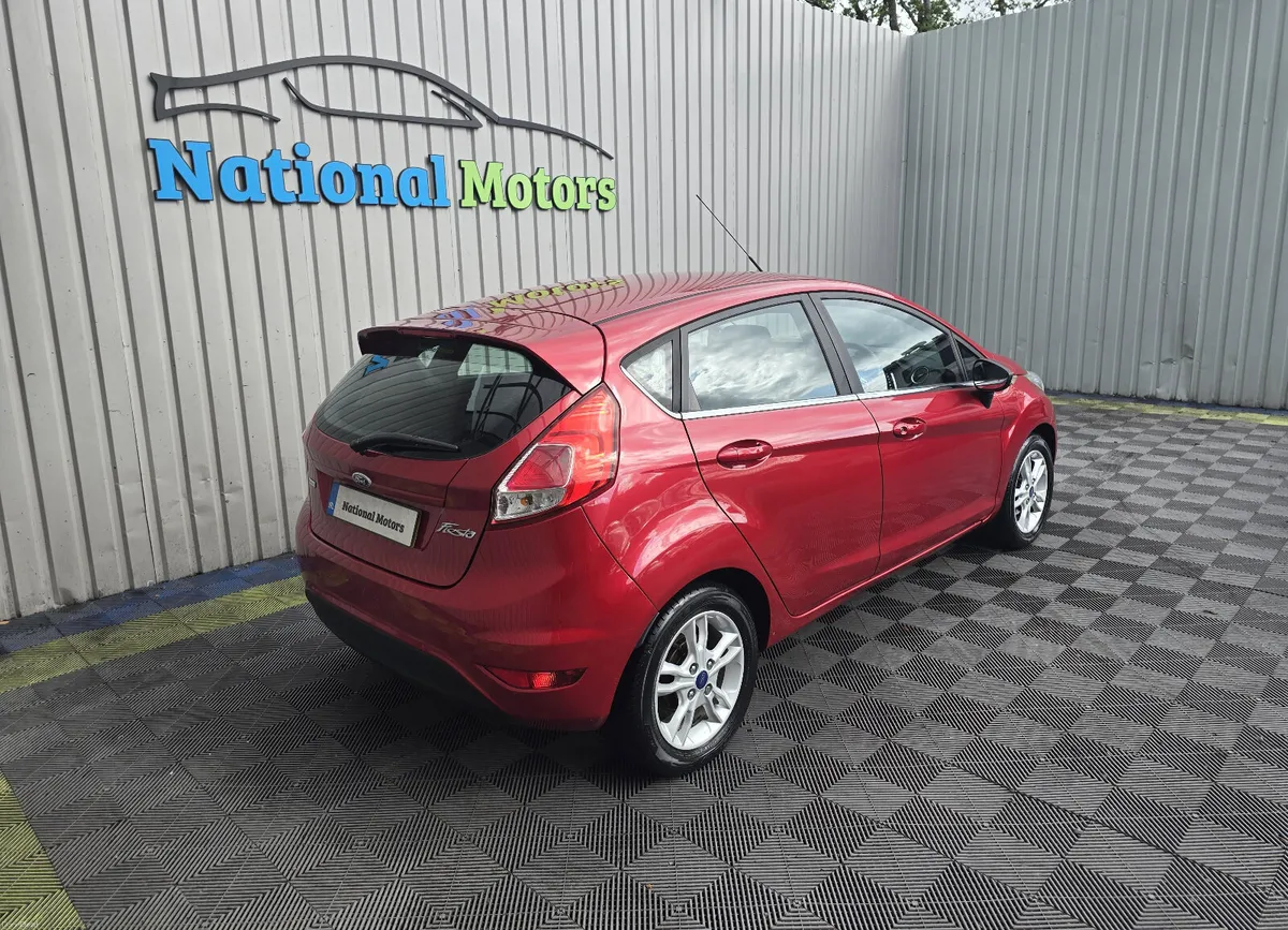 2016 Ford Fiesta ZETEC 1.0 PETROL - Image 3