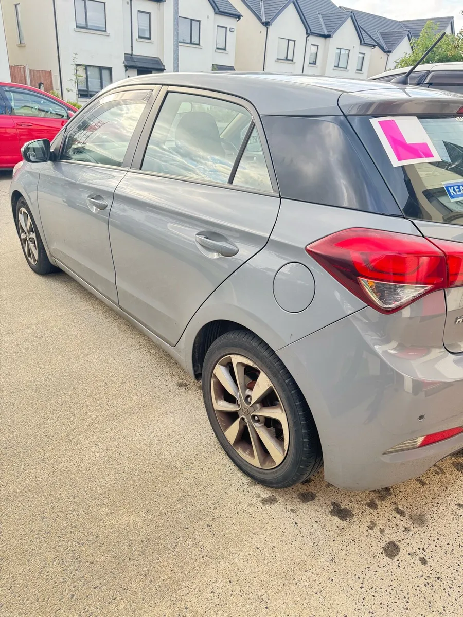 Hyundai I20 Diesel 2015 - Image 6