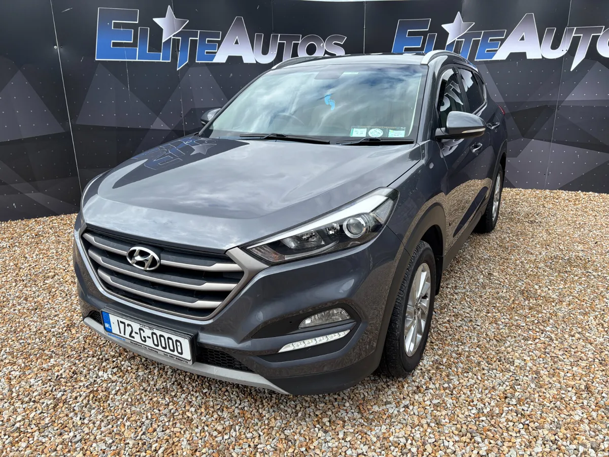 2017 Hyundai  Tucson Executive Automatic 2017 - Image 1