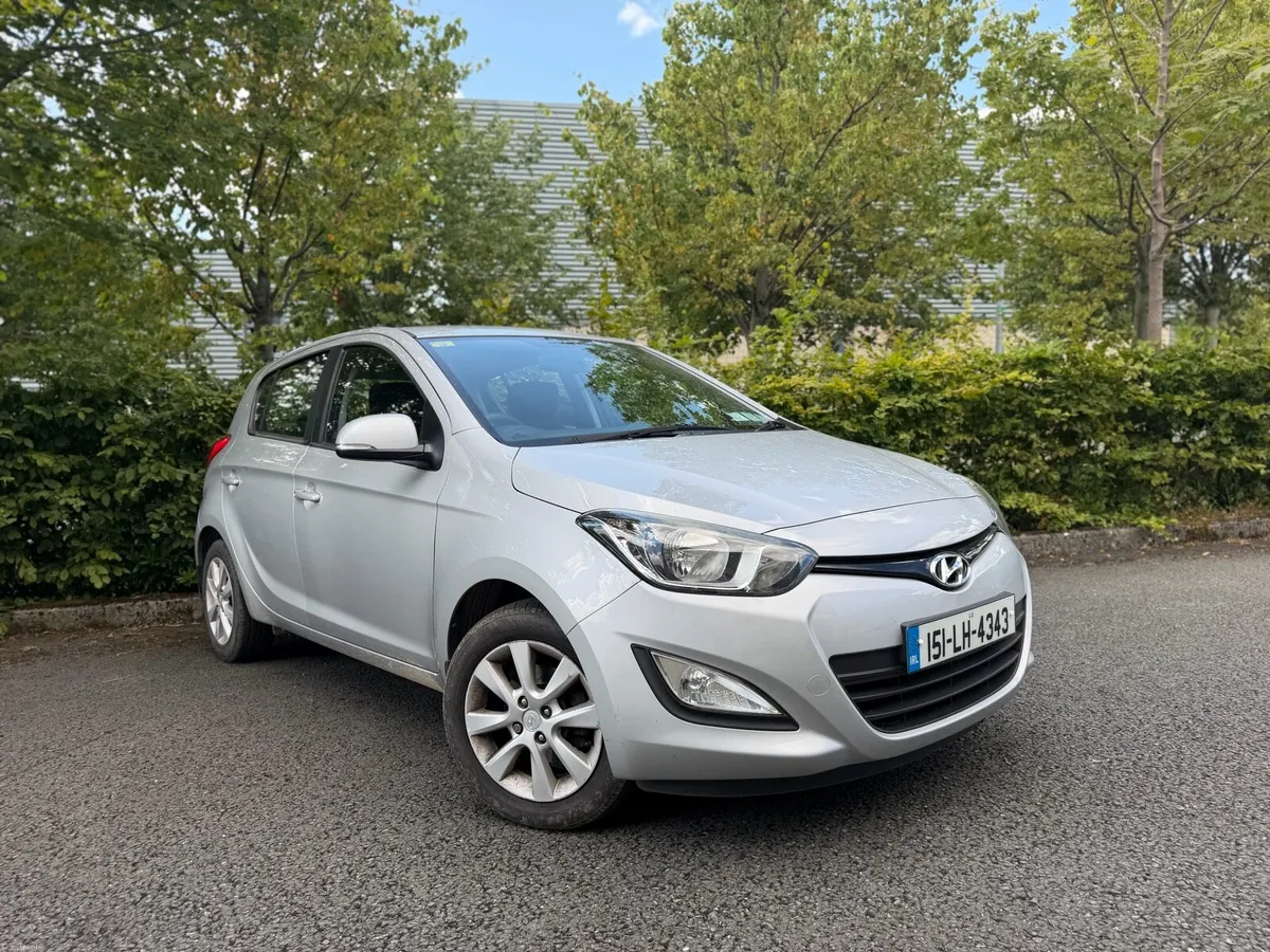 Hyundai i20 GREAT SERVICE HISTORY - Image 2