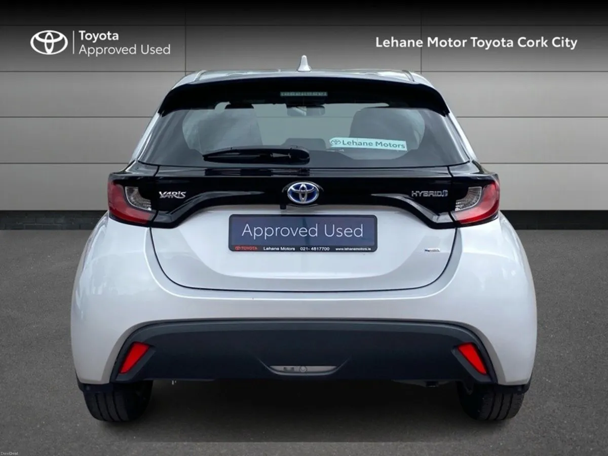 Toyota Yaris HYBRID LUNA 4DR AUTO - Image 4