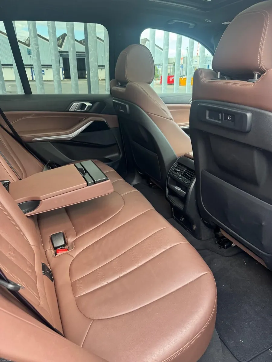 BMW X5 2022 XDrive 45E M Sport - Image 2