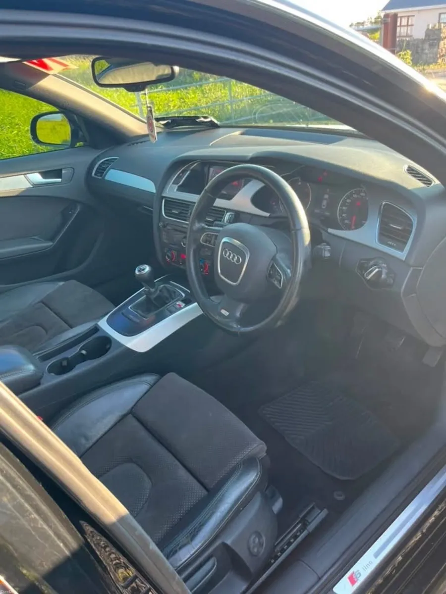 Audi A4 Sline - Image 4