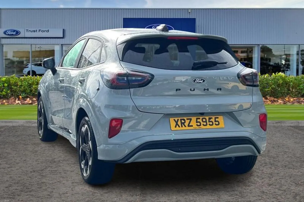 Ford Puma 1.0 EcoBoost Hybrid mHEV ST-Line X 5dr - Image 2