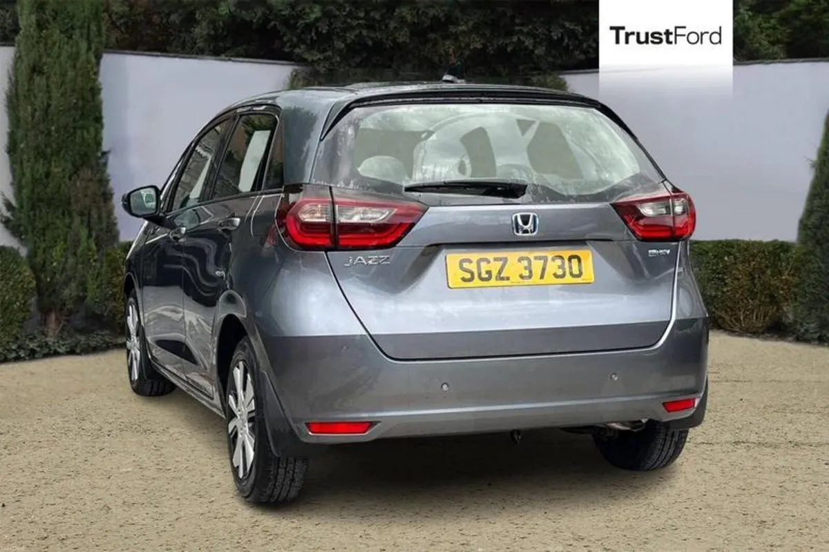 Honda Jazz 1.5 i-MMD Hybrid SR 5dr eCVT - Image 2