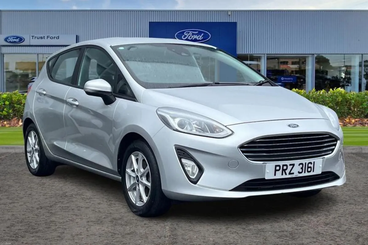 Ford Fiesta 1.1 Zetec 5dr - Image 1