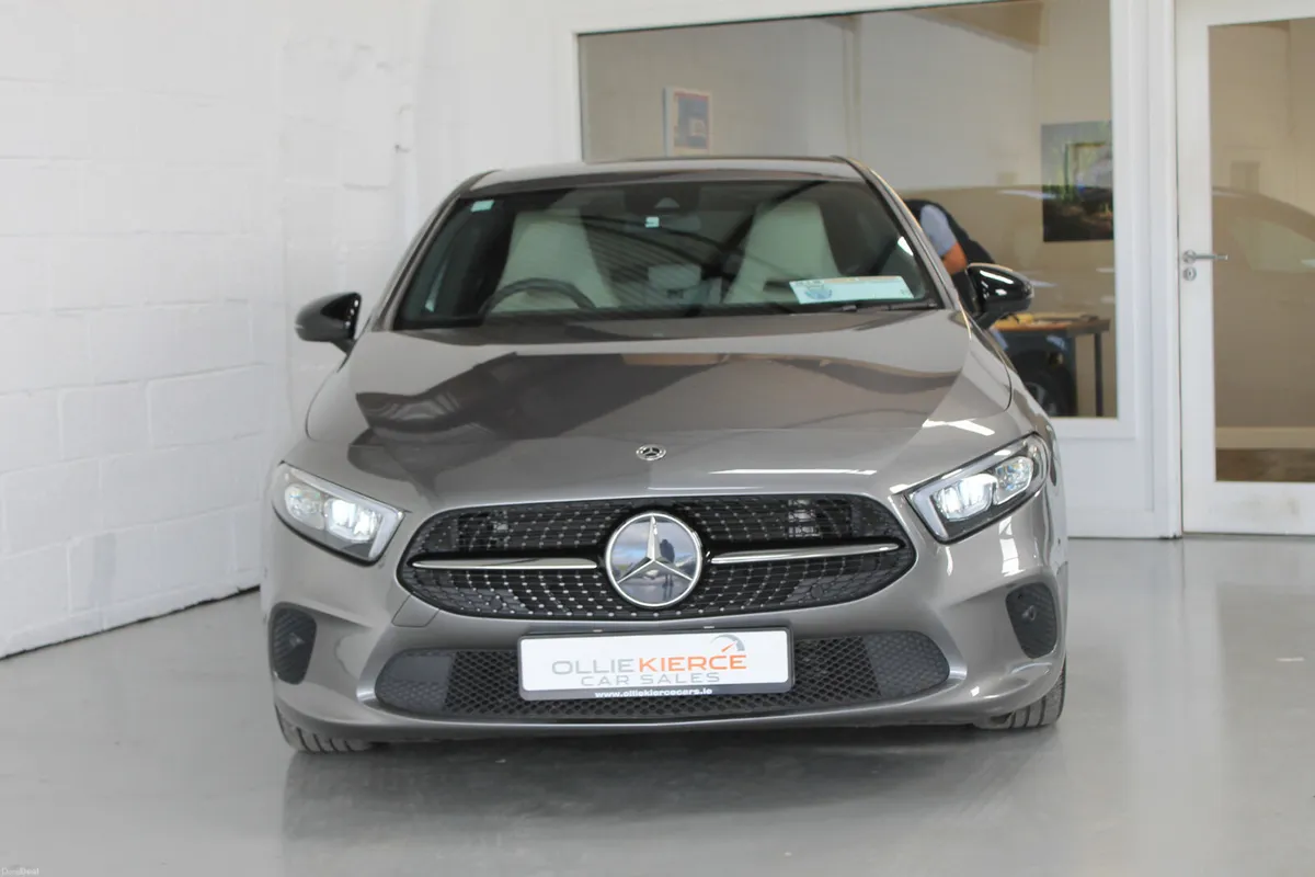 Mercedes-Benz A-Class 2023 Automatic Progressive + - Image 2