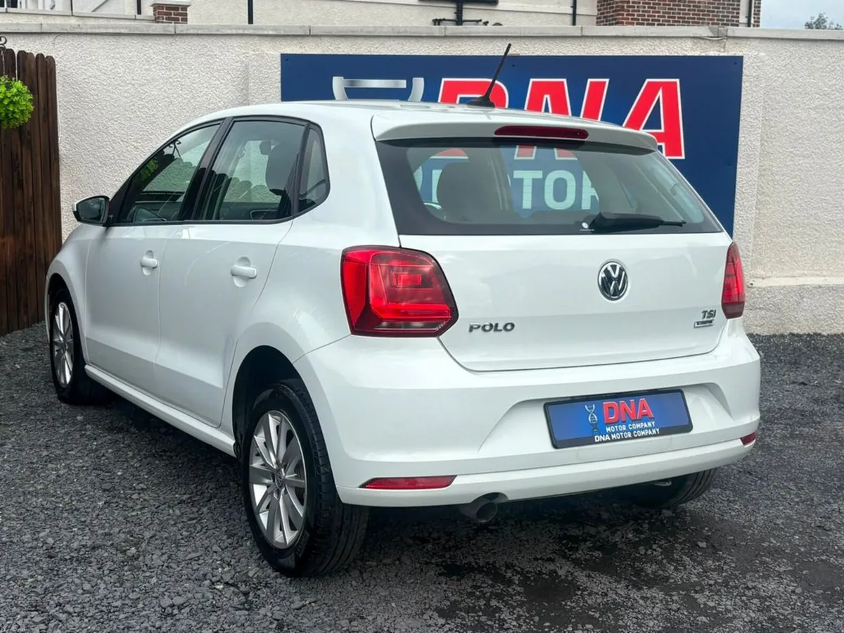 Volkswagen Polo 1.2 AUTO - 44KMS - Image 5