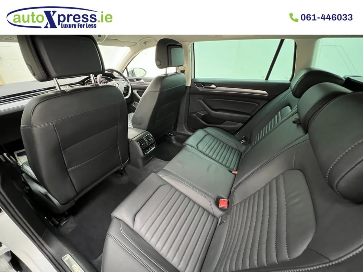 Volkswagen Passat ALLTRACK 4MOTION Automatic - Image 4