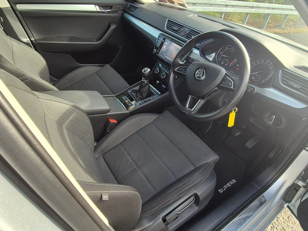 Skoda Superb 2016 | 2.0 TDI 150bhp Ambition Trade - Image 6