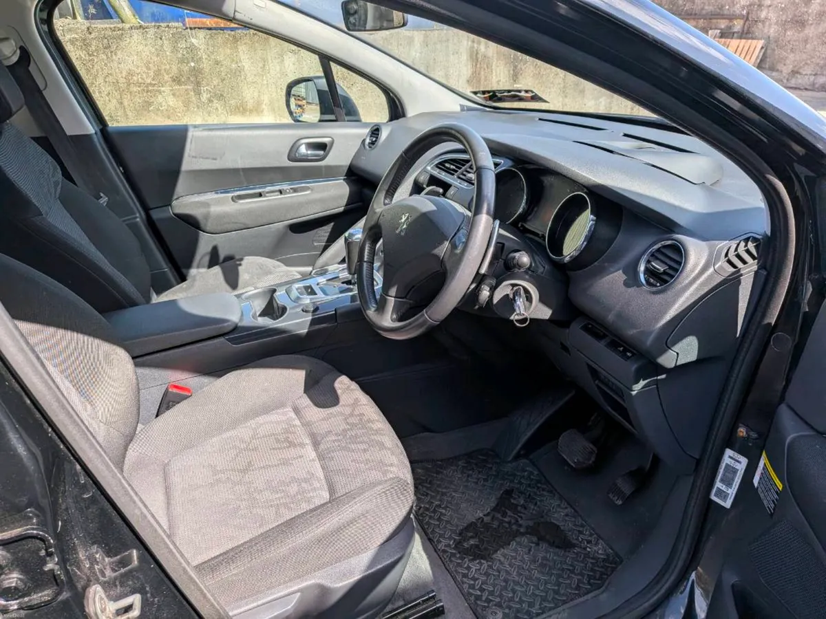 Peugeot 3008 Automatic - Image 6