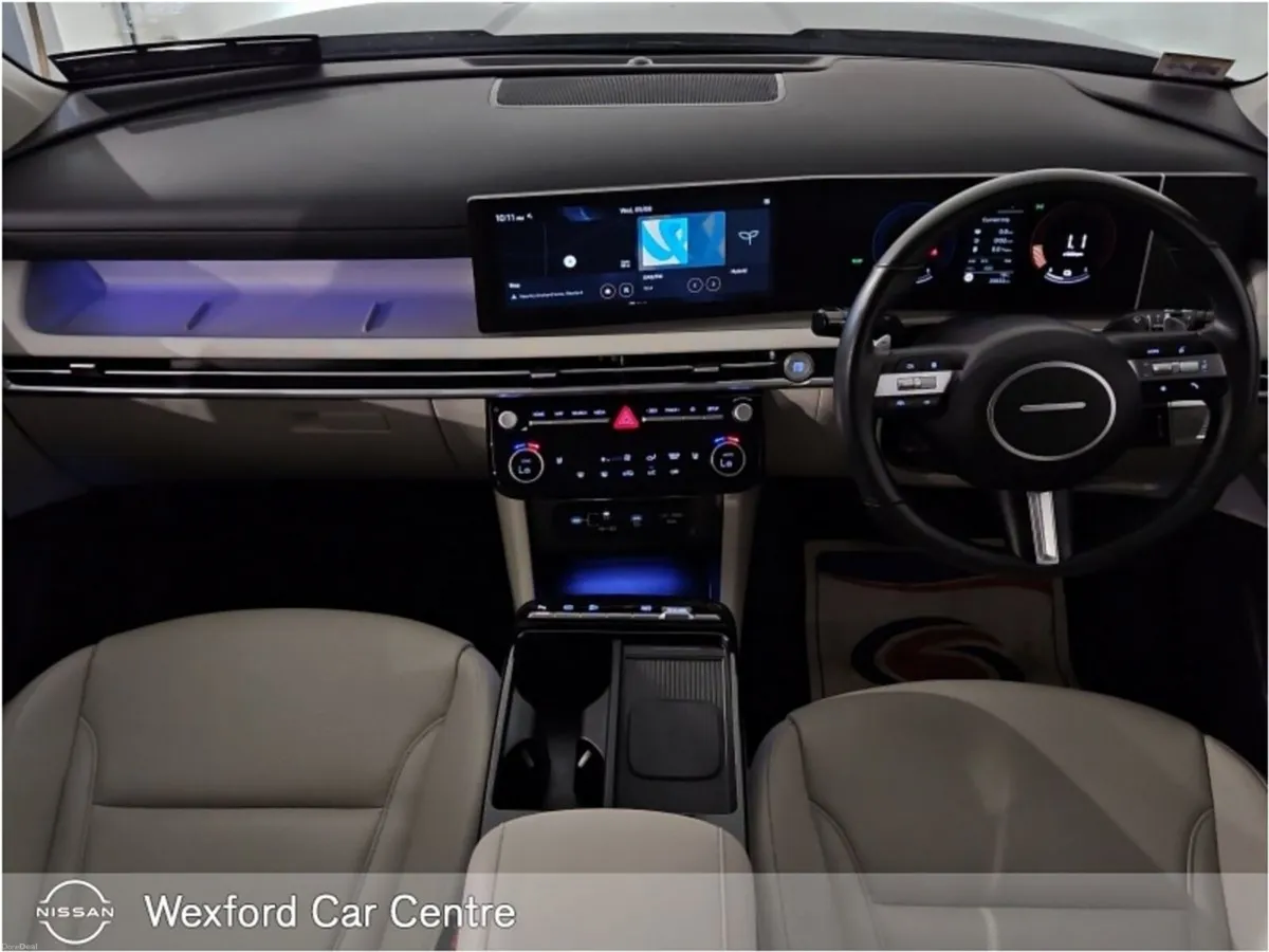 Hyundai Tucson Executive Hybrid Auto - Image 4