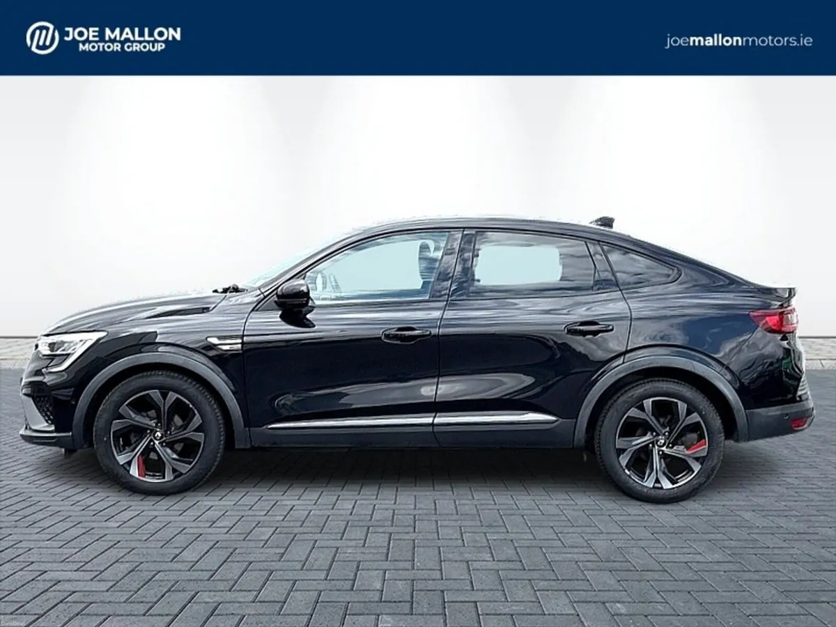 Renault Arkana R.S. LINE TCE 140 AUTO MILD HYBRID - Image 4