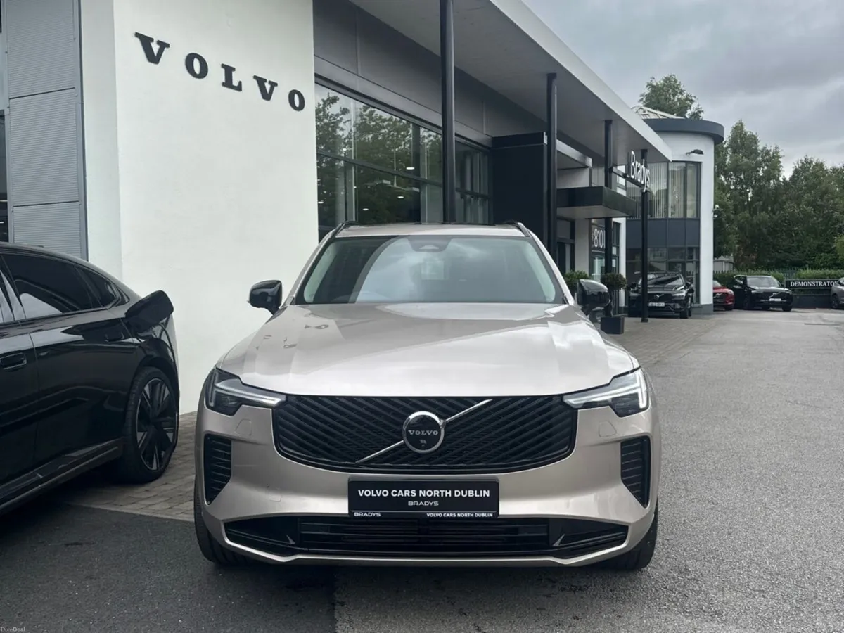 Volvo XC90 XC90 Plus T8 455bhp Low KMS - Image 2