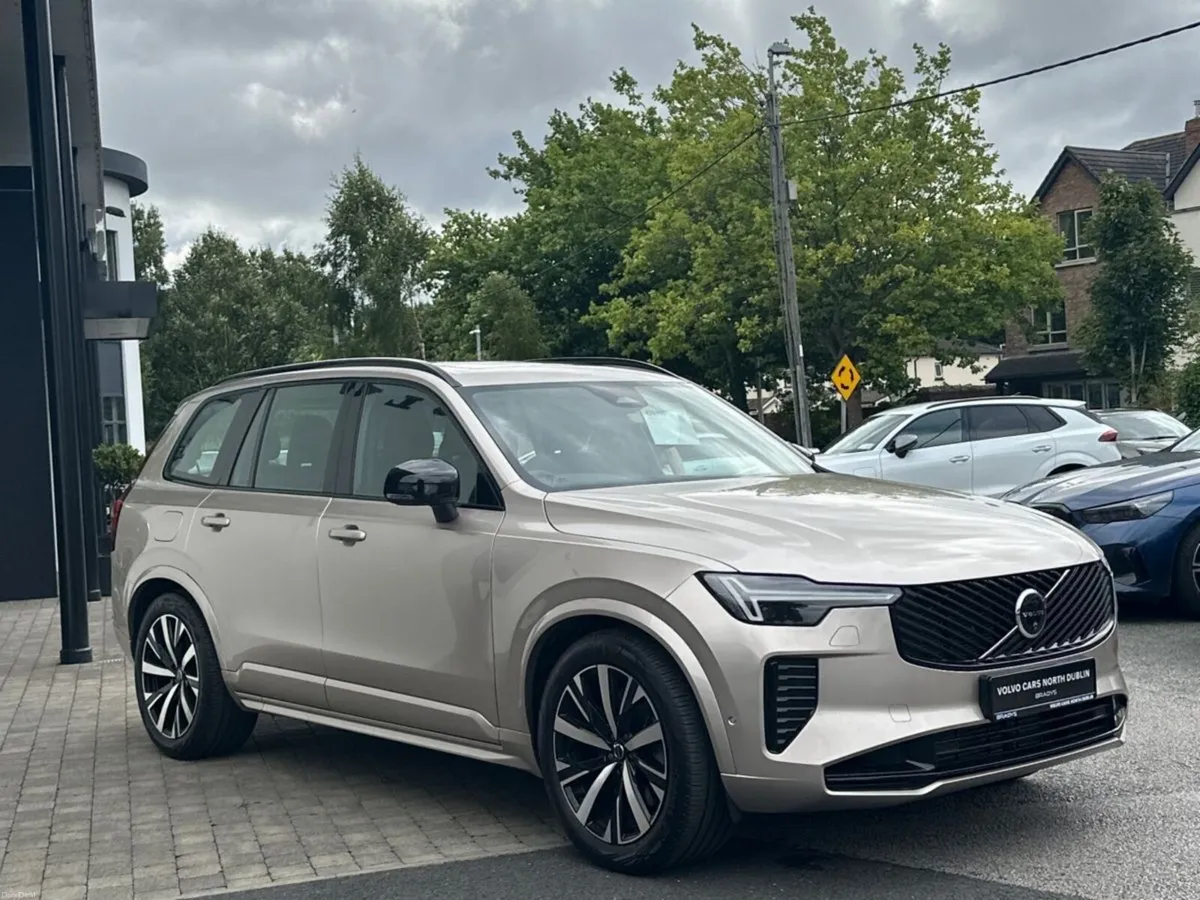 Volvo XC90 XC90 Plus T8 455bhp Low KMS - Image 3