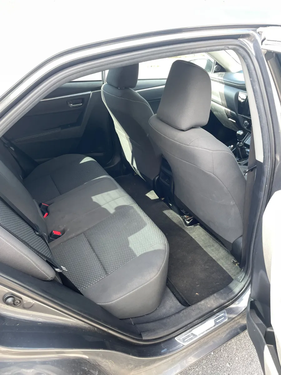 Toyota Corolla Luna 2017 - Image 6