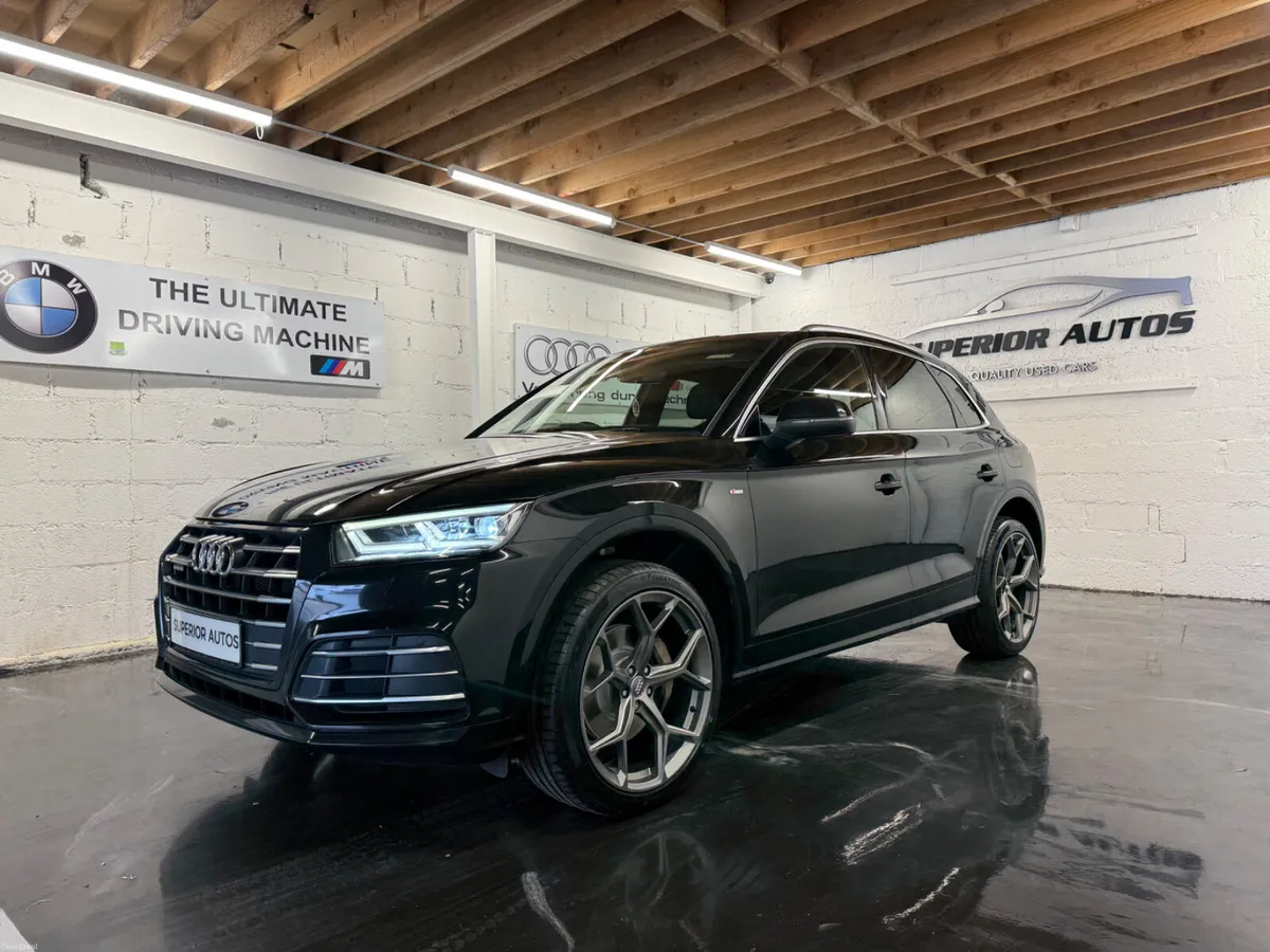 2020 Audi Q5 S-Line Competition 55TFSI E - Image 5