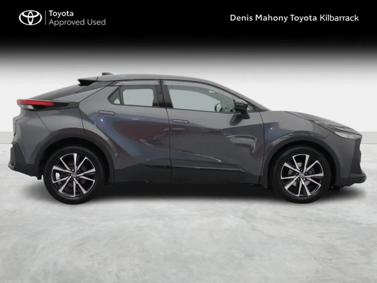Toyota C-HR HYBRID SPORT - Image 3